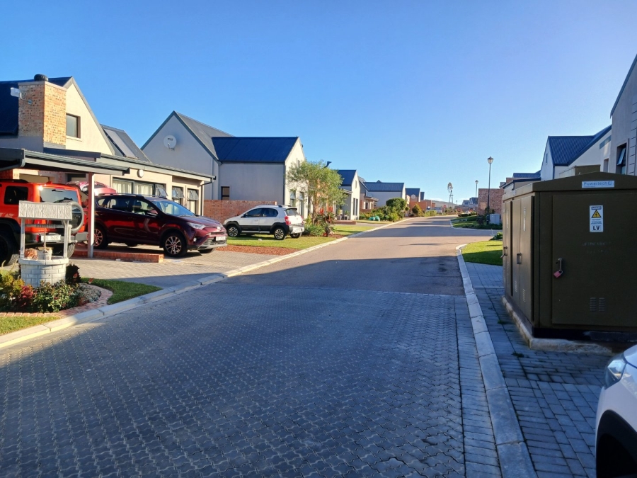 2 Bedroom Property for Sale in Hartenbos Central Western Cape